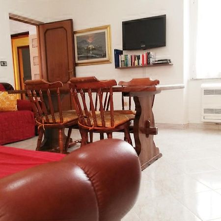 Appartamento Mary Oliena Buitenkant foto